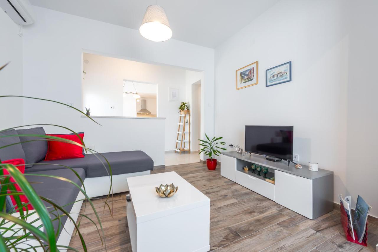 Apartment Ruzica ดูบรอฟนิก ภายนอก รูปภาพ