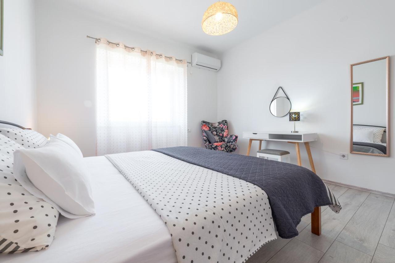 Apartment Ruzica ดูบรอฟนิก ภายนอก รูปภาพ